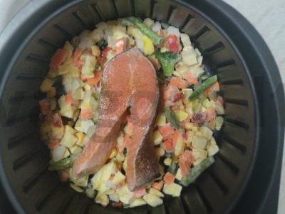 Lašišos steikas su meksikietiškais daržovėmis oro grilyje Žingsnis 2