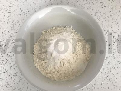 Užkandžių mini pyragėliai su Adygei sūriu Žingsnis 1