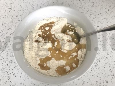 Užkandžių mini pyragėliai su Adygei sūriu Žingsnis 2