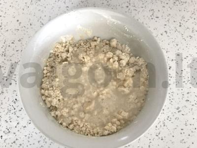 Užkandžių mini pyragėliai su Adygei sūriu Žingsnis 4