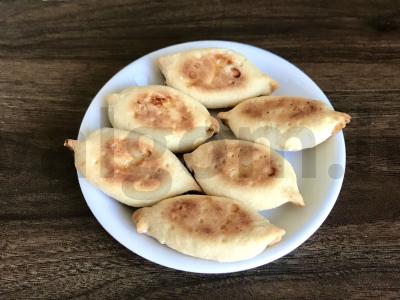 Užkandžių mini pyragėliai su Adygei sūriu pagrindine nuotrauka