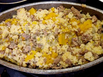 Pšenių košė su kalakutienos faršu ir moliūgu pagrindine nuotrauka