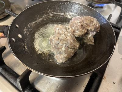 Skani mėsos salotos „Šiluma“ Žingsnis 2