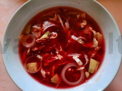 Vasaros šaltas šaltibarščiai su avokadu Žingsnis 4