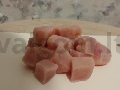 Sriuba su kalakutiena, ryžiais ir grybais Žingsnis 1