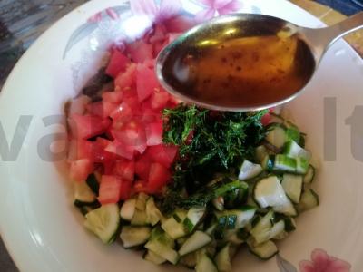 Salotos su jūros kopūstais ir žolelėmis Žingsnis 4