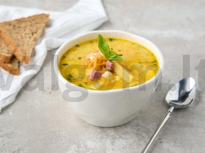 Sūrio sriuba su dešra ir kiaušiniu pagrindine nuotrauka