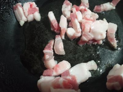 Kepta bulvytė su vištienos kepenėlėmis Žingsnis 1