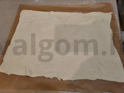 Sluoksniuotas mielinis pyragas su vištiena ir grybais Žingsnis 12