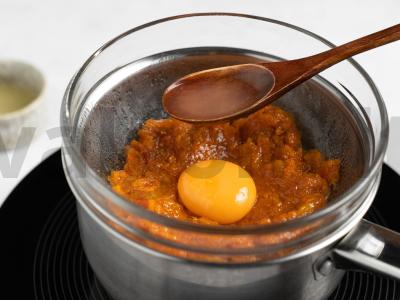 Varškės pyragas su džiovintomis abrikosais Žingsnis 4