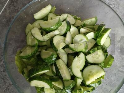 Salotas su kiaušiniais ir salotų lapais Žingsnis 5