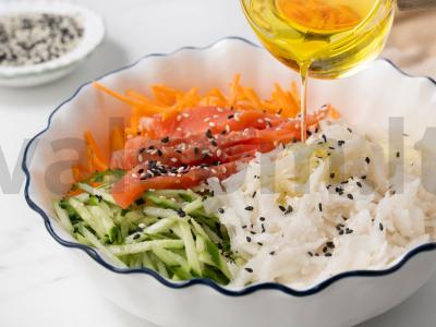 Juodųjų ridikų salotos su morkomis Žingsnis 6