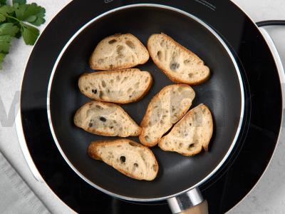 Prancūziškas svogūnų sriuba Žingsnis 6