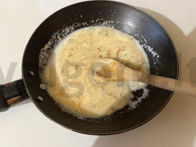 Švelni manų košė su abrikosų džemu Žingsnis 4