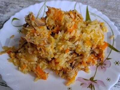 Kiaulienos plovas su triušiu pagrindine nuotrauka