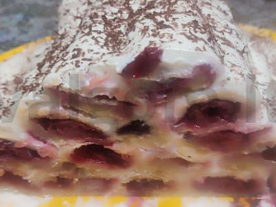 Skanus tortas „Vyšnių namelis“ pagrindine nuotrauka