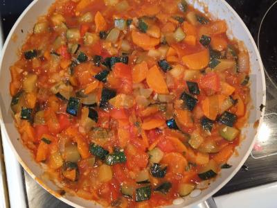 Ratatouille su salierais pagrindine nuotrauka