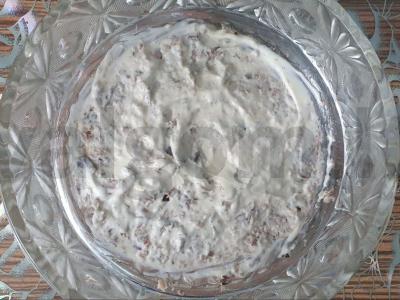 Salotas „Mimoza“ su kietuoju sūriu ir silkėmis Žingsnis 4