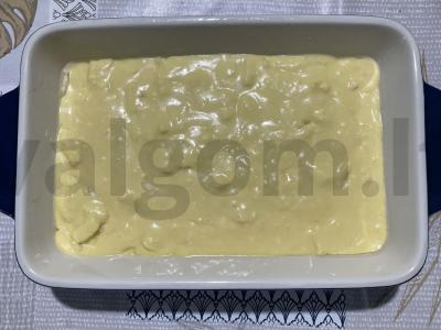 Šarlotė su varške ir obuolių gabaliukais Žingsnis 5