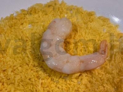 Traškios krevetės paniruotėje, kepamos augaliniame aliejuje Žingsnis 3