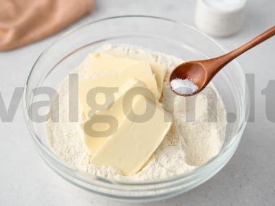 Vyšnių pyragas Žingsnis 1