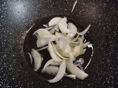 Kiaulienos šnicelis su daržovėmis Žingsnis 5