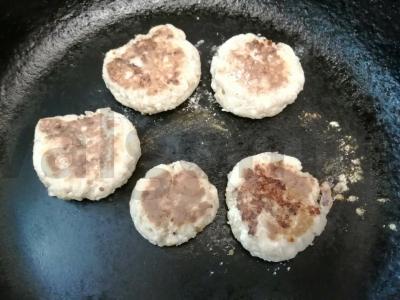 Varškėčiai su avižų sėlenomis Žingsnis 6