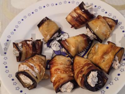 Baklažanų ritinėliai su varškės sūriu ir riešutais pagrindine nuotrauka