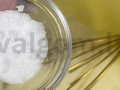 Švelnūs blynai su kiviais Žingsnis 2