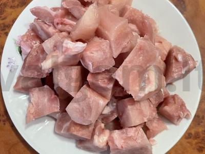 Vištiena su kiaušinių makaronais Žingsnis 1