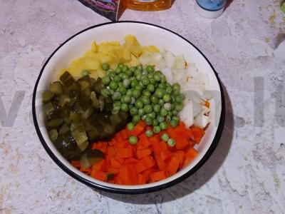 Veganiškas žieminis salotas Žingsnis 4