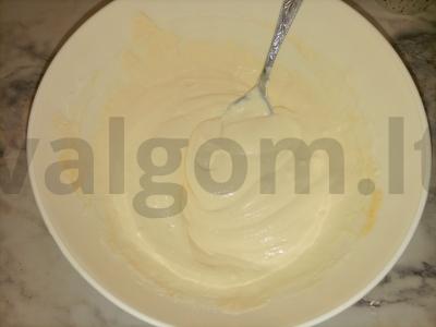 Varškės apkepas su kukurūzų miltais Žingsnis 6