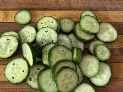 Daržovių salotas su kiaušiniais Žingsnis 2