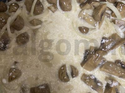 Makaronai su pievagrybiais ir kalakutiena grietinėlės padaže Žingsnis 5