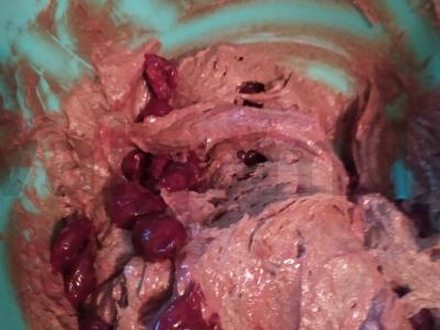 Vieniškas pyragas su vyšniomis Žingsnis 5