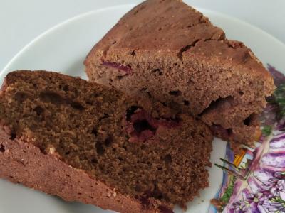 Vieniškas pyragas su vyšniomis pagrindine nuotrauka