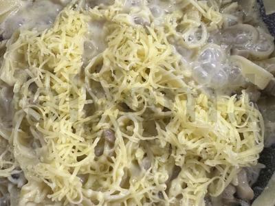 Makaronai su grybais ir sūriu grietinėlėje Žingsnis 6