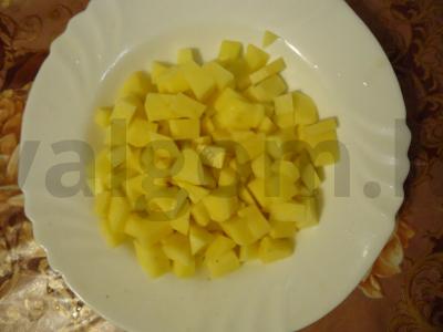 Sriuba su kiauliena, baltosiomis grybais ir makaronais Žingsnis 2