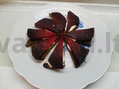 Mini sumuštiniai su burokėliais ir silke Žingsnis 4