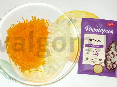 Sriuba „Luchovčianin“ su agurkais Žingsnis 5