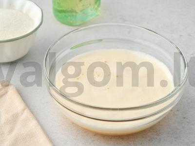 Moliūgų keksiukas su cukatais Žingsnis 3