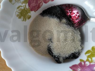 Kepti pyragėliai su uogiene Žingsnis 1