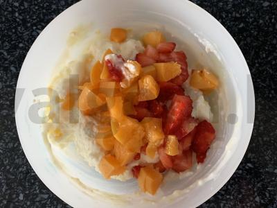 Varškės rutuliukai su vaisiais Žingsnis 3