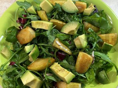 Salotos su krevetėmis, kriauše ir sūriu Žingsnis 8