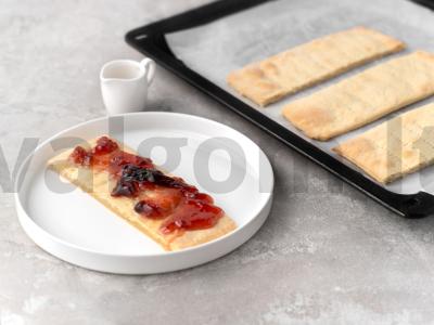 Smėliniai pyragai su riešutų padažu Žingsnis 13