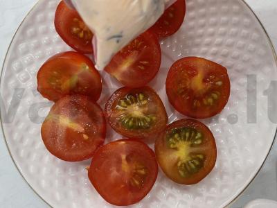 Užkandis „Pomidorai su traškučiais“ Žingsnis 4