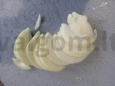 Jautienos bifšteksas grietinėlėje Žingsnis 3