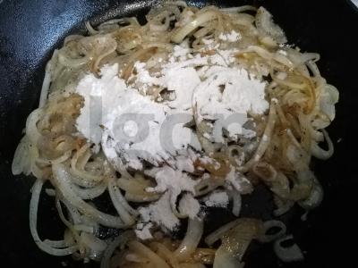 Jautienos bifšteksas grietinėlėje Žingsnis 5