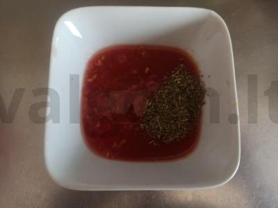 Salotas su rūkytomis vištienos krūtinėlėmis ir vyno acto padažu Žingsnis 5