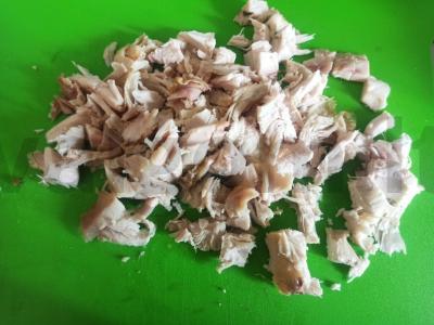 Salotas su rūkytomis vištienos krūtinėlėmis ir vyno acto padažu Žingsnis 7